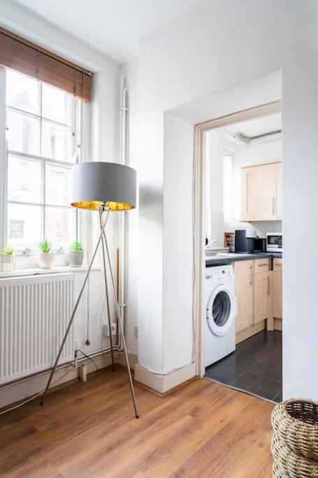 Cozy Apt In Central London Eksteriør billede