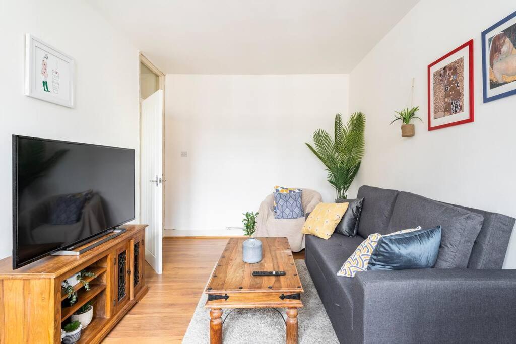 Cozy Apt In Central London Eksteriør billede